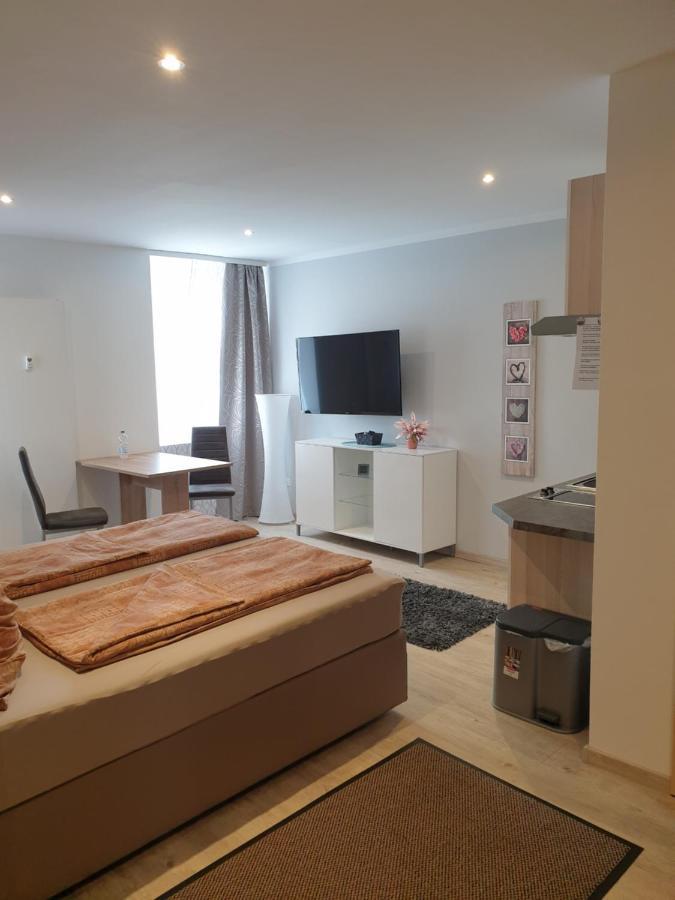 Hausner'S Hotel- Studio Apartments Altenstadt an der Waldnaab Eksteriør billede